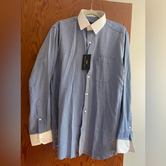 Men’s Dress Shirt - Picture 1 of 4